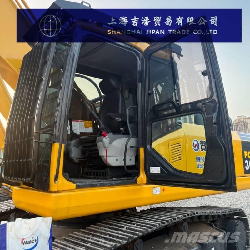 Komatsu PC 300 Roomikekskavaatorid