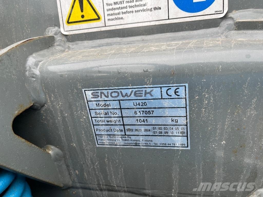 Snowek U420 Lumesahad