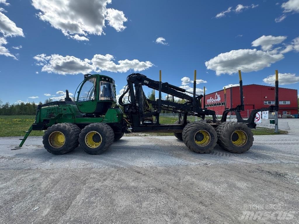John Deere 1510G Forwarderid