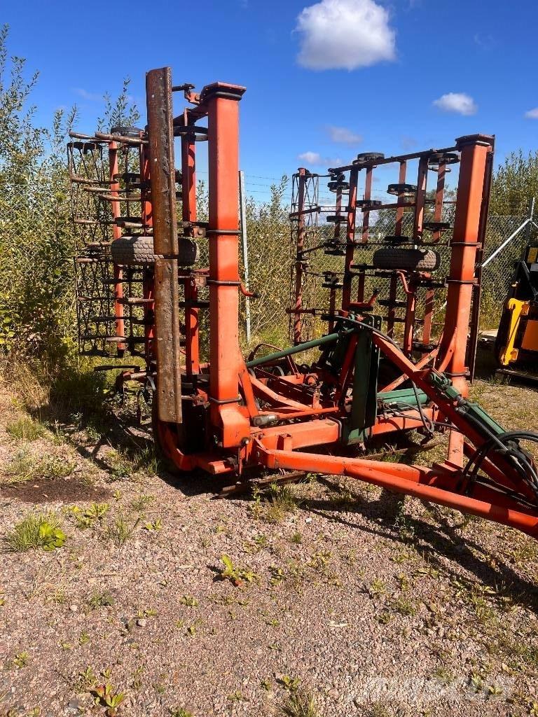 Kverneland Harv 5.4m Äkked