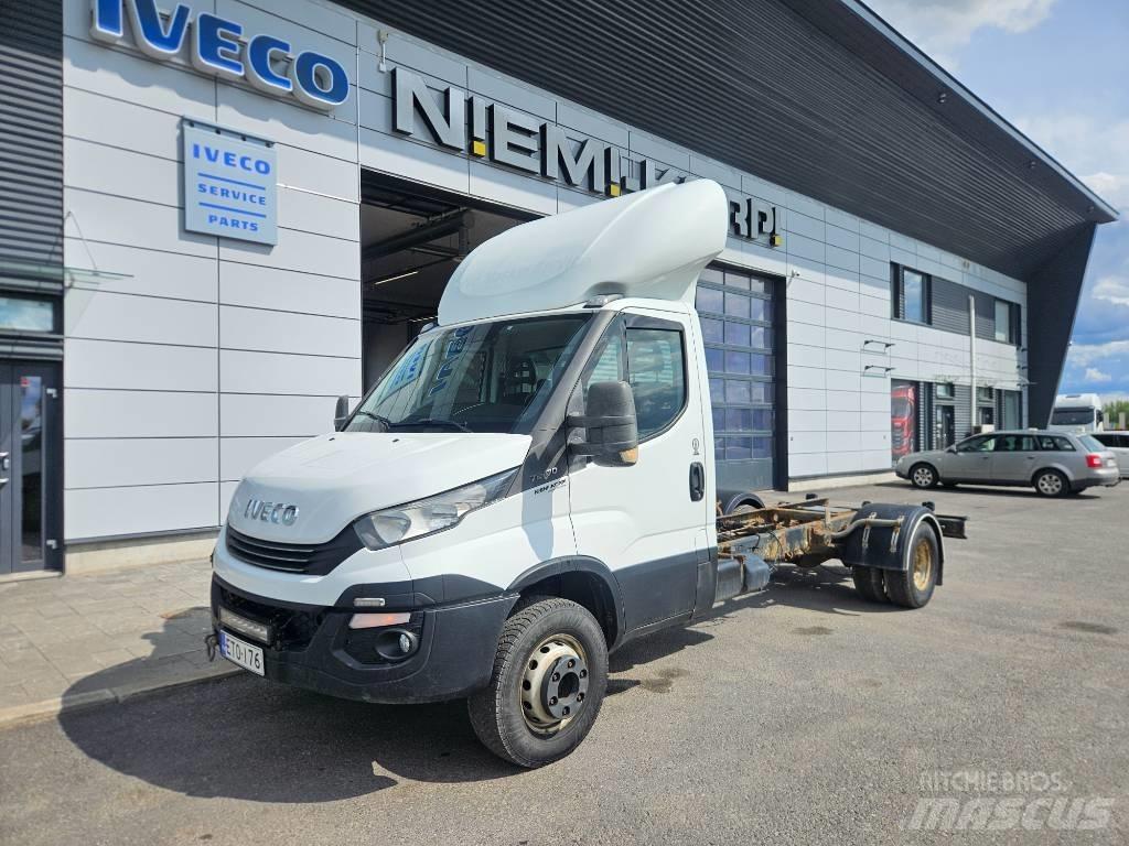 Iveco Daily 70C17 Furgooniga kaubikud