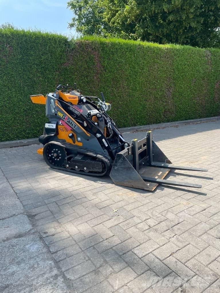 GiANT GS 950 T Väikelaadurid