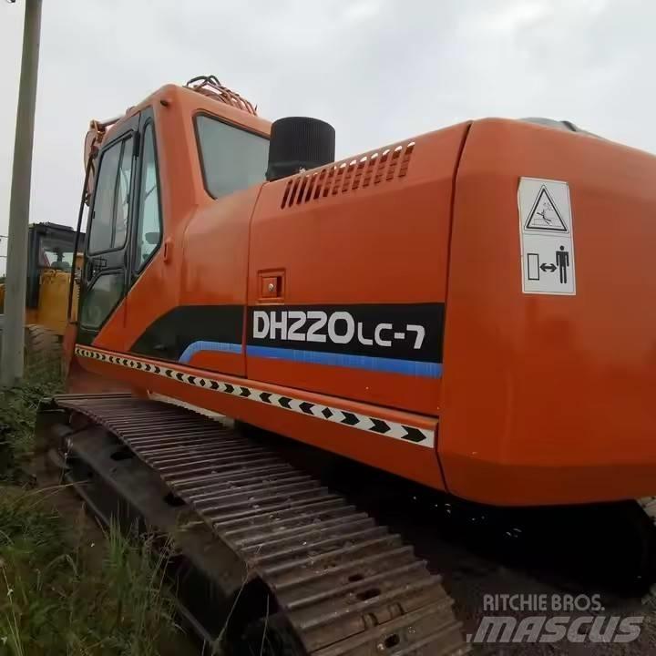 Doosan DH 220 LC-7 Roomikekskavaatorid