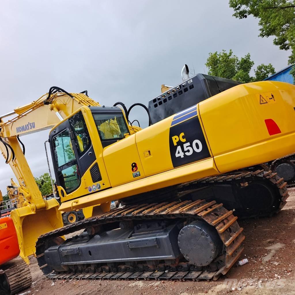 Komatsu PC 450 Roomikekskavaatorid