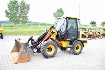 JCB 406 407 409 Rataslaadurid