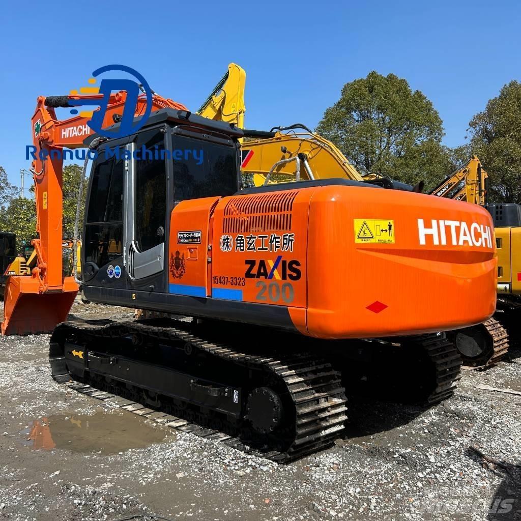 Hitachi ZX 200-3 Roomikekskavaatorid
