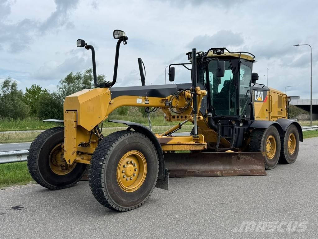 CAT 140M2 Greiderid