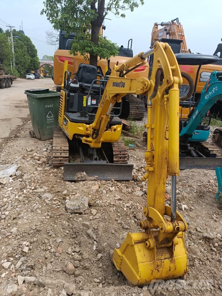Komatsu PC 18 Roomikekskavaatorid
