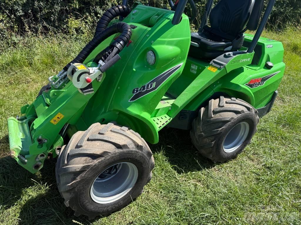 Avant 640 Rataslaadurid