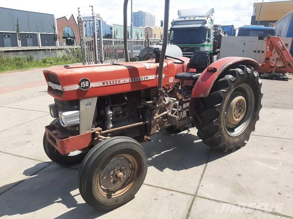 Massey Ferguson 158 Traktorid
