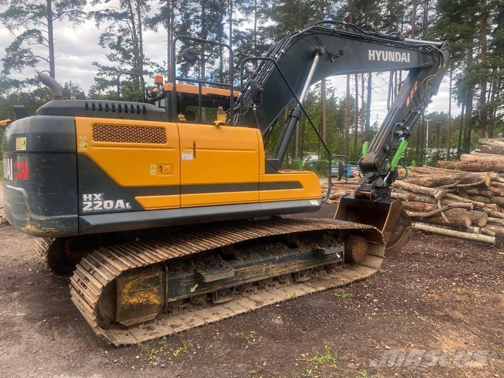 Hyundai HX 220 AL Roomikekskavaatorid