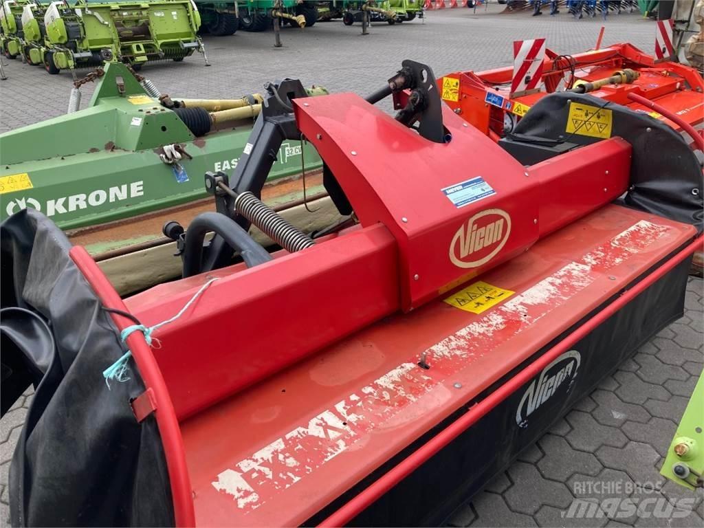 Vicon Extra 332 XF Muljurniidukid