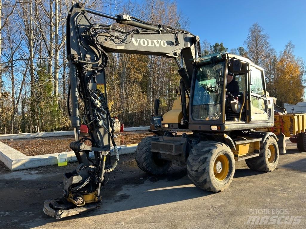Volvo EW 140 D Ratasekskavaatorid