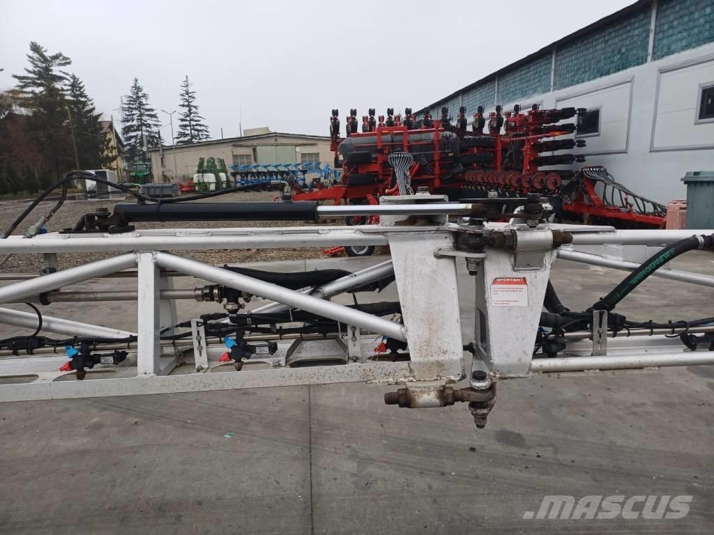 Fendt Rogator 635 Väetisekülvikud pihustiga