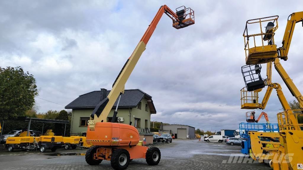 JLG 660 SJ Teleskoop poomtõstukid