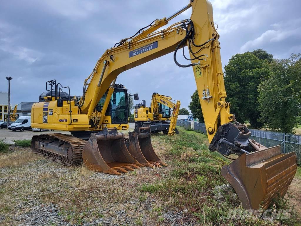 Komatsu PC210LC-11 Roomikekskavaatorid