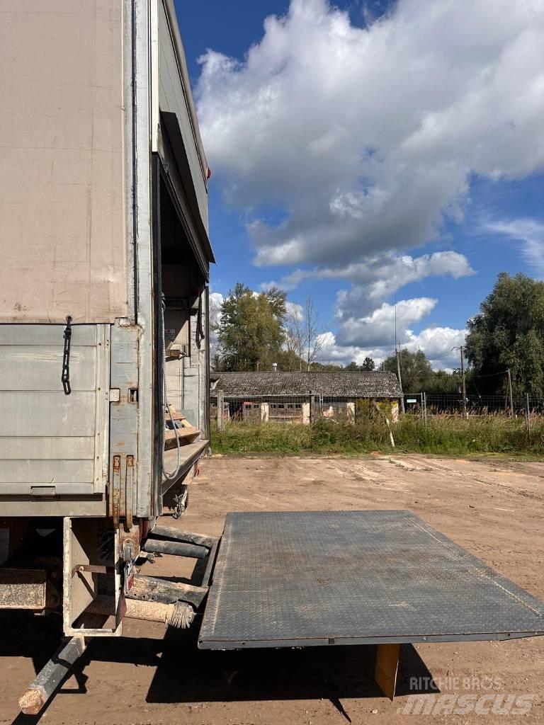 Iveco Stralis AT 190 Kraanaga veokid