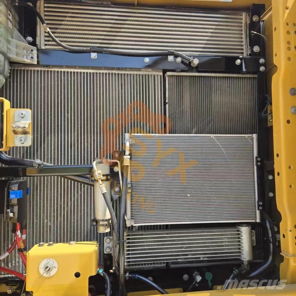 CAT 330GC Roomikekskavaatorid