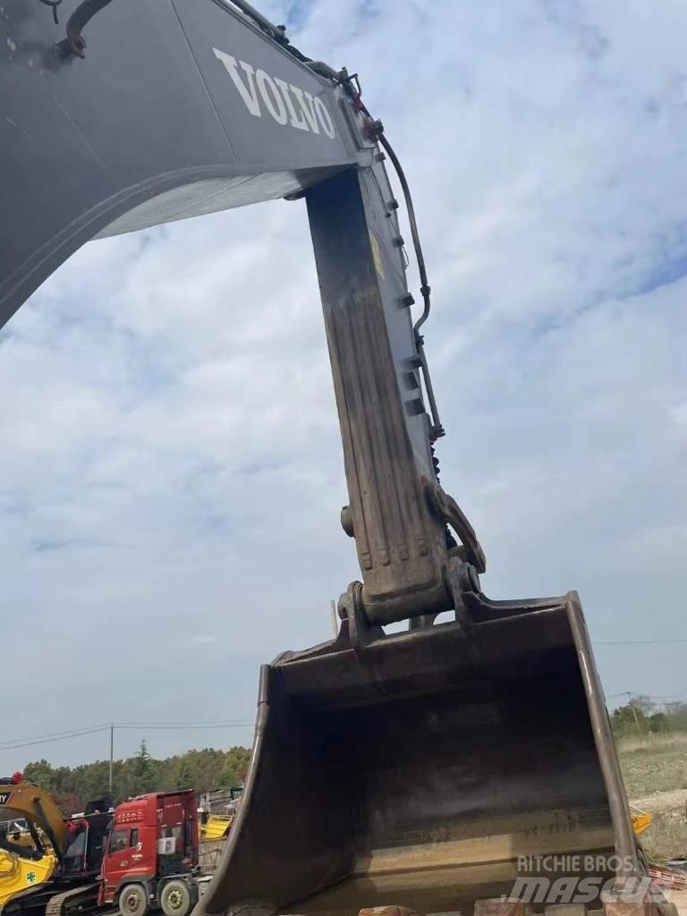 Volvo EC 480 Roomikekskavaatorid