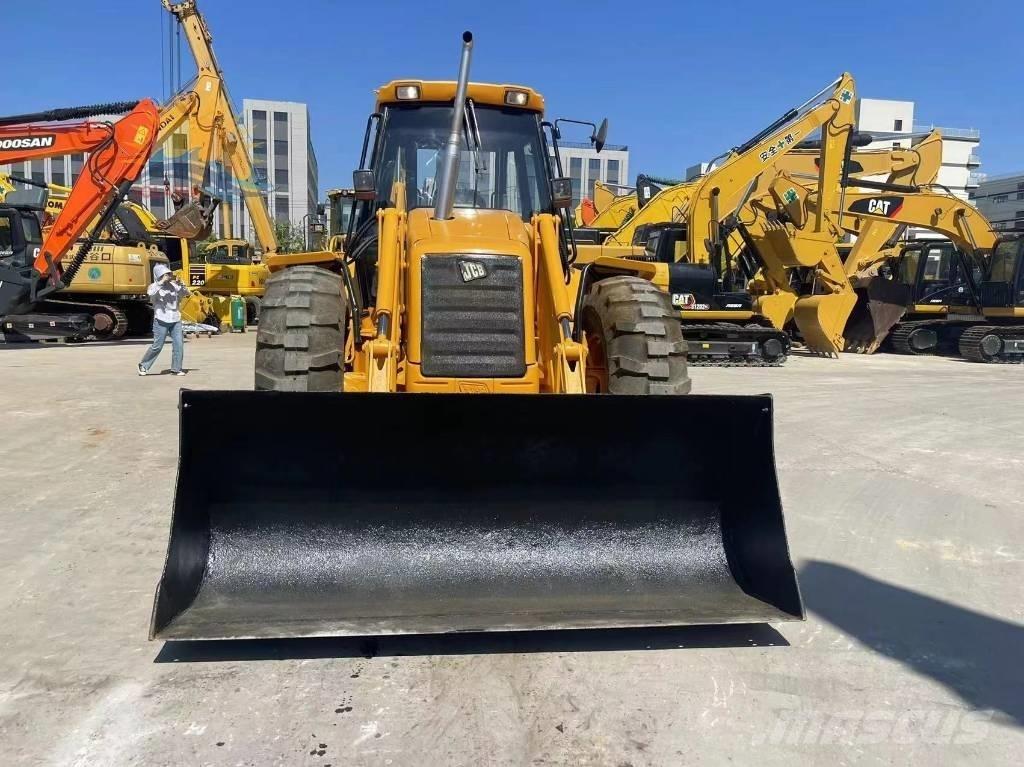 JCB 4 CX Ekskavaatorlaadurid