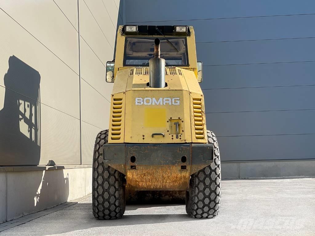 Bomag BW 178 DH-3 Ühe trumliga rullid