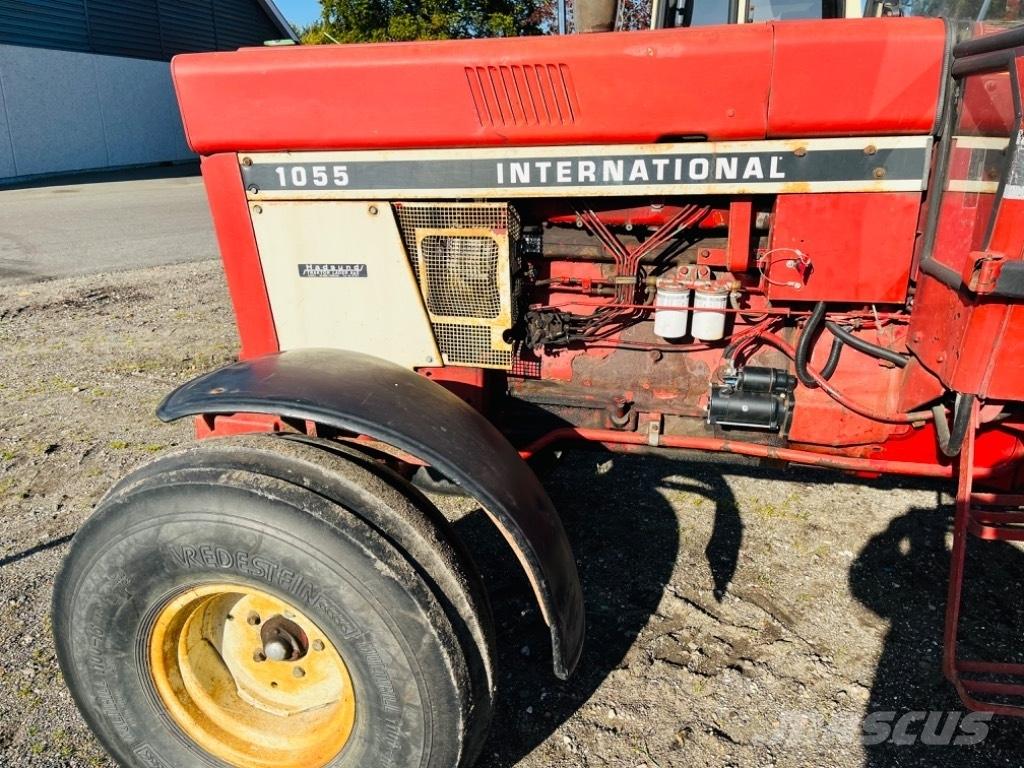 International 1055 Traktorid