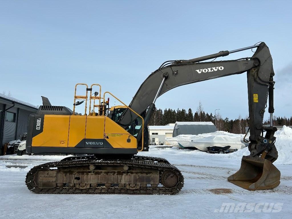 Volvo EC 300 EL Roomikekskavaatorid