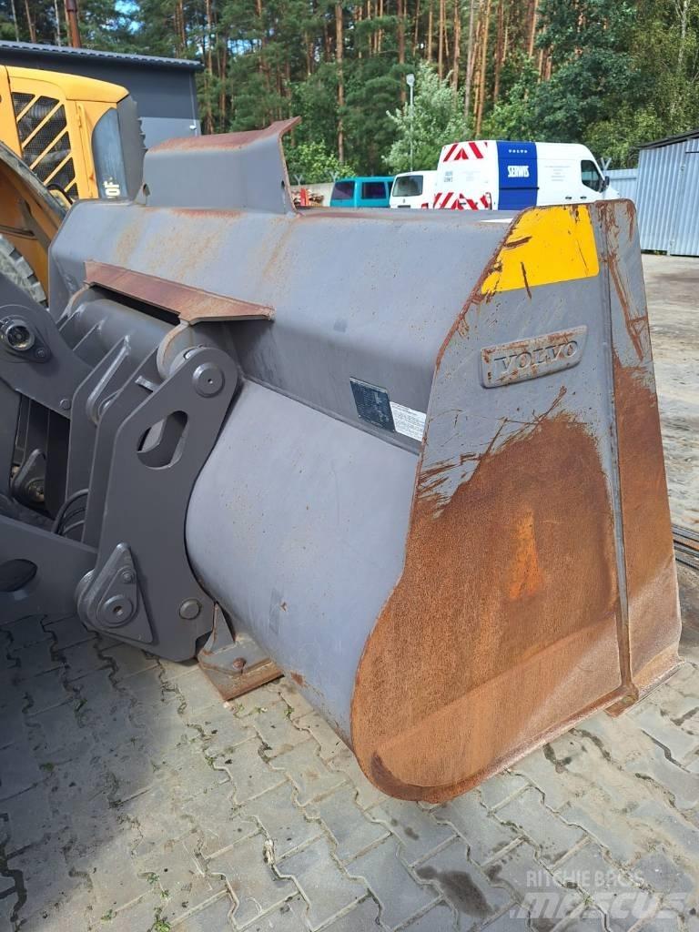 Volvo L 150 H Rataslaadurid