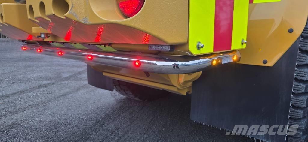 CAT 926M Rataslaadurid