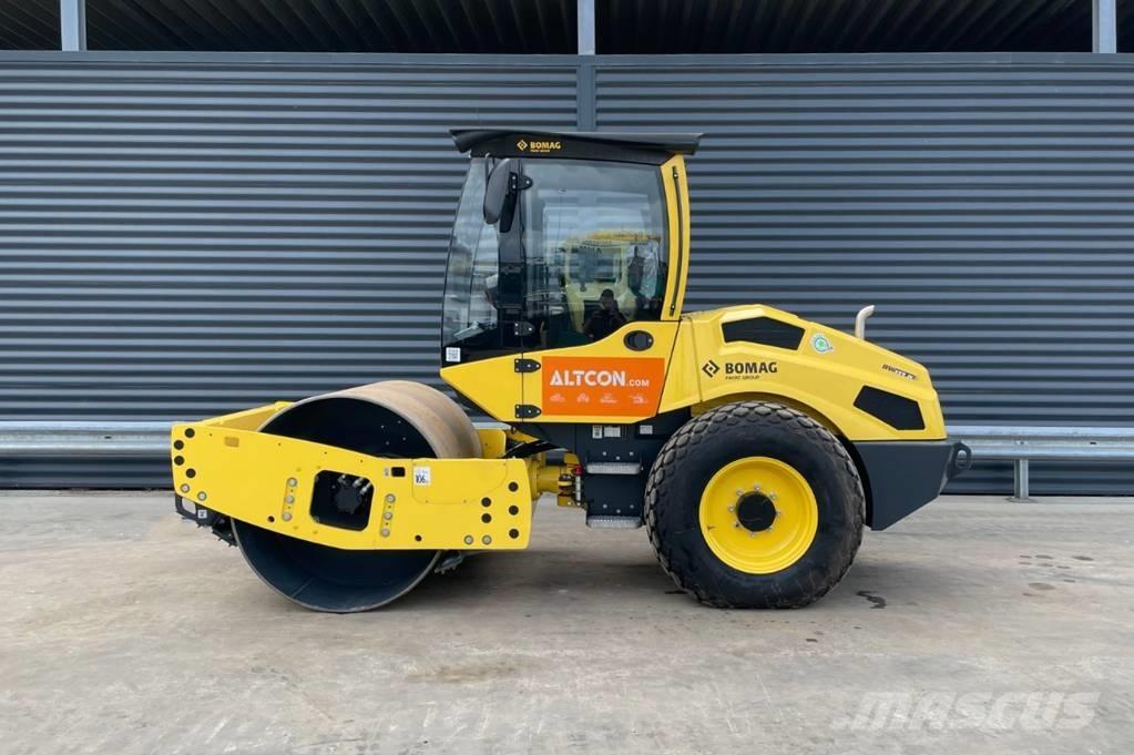 Bomag BW 177 D-5 Ühe trumliga rullid