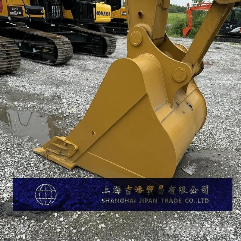 CAT 329 D Roomikekskavaatorid