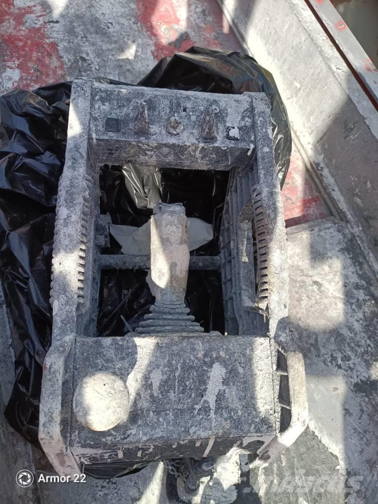 JLG 1930 ES Käärtõstukid