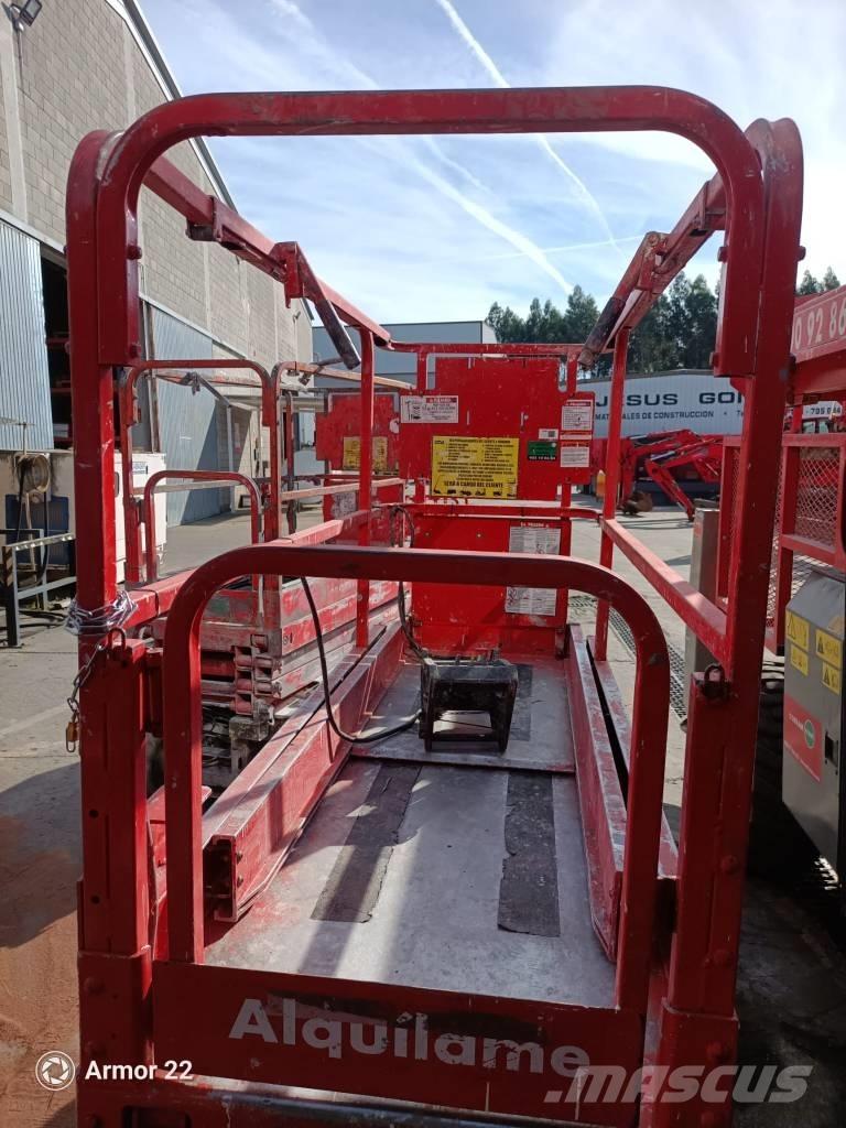 JLG 1930 ES Käärtõstukid