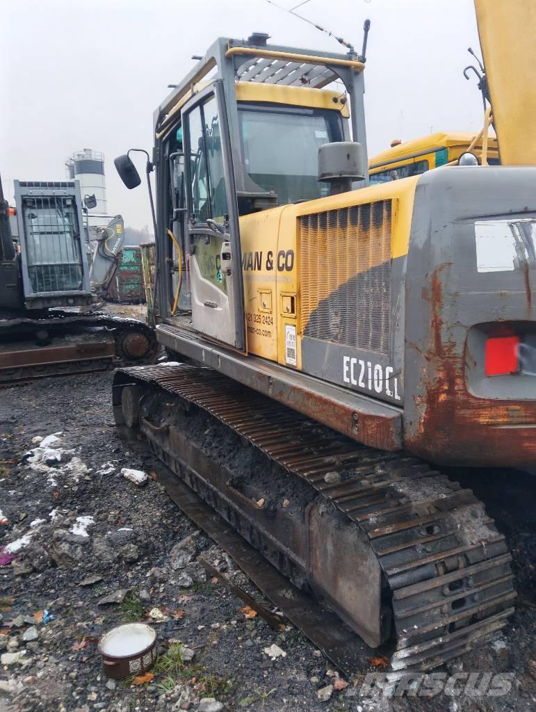 Volvo EC 210 C Roomikekskavaatorid