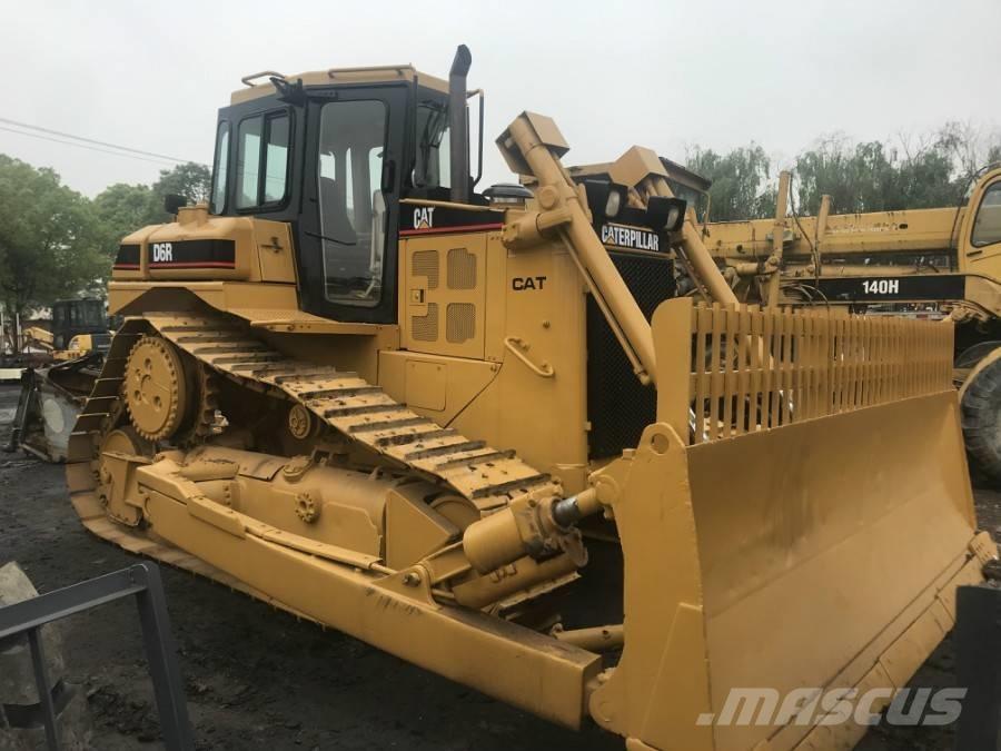 CAT D 6 R Buldooserid