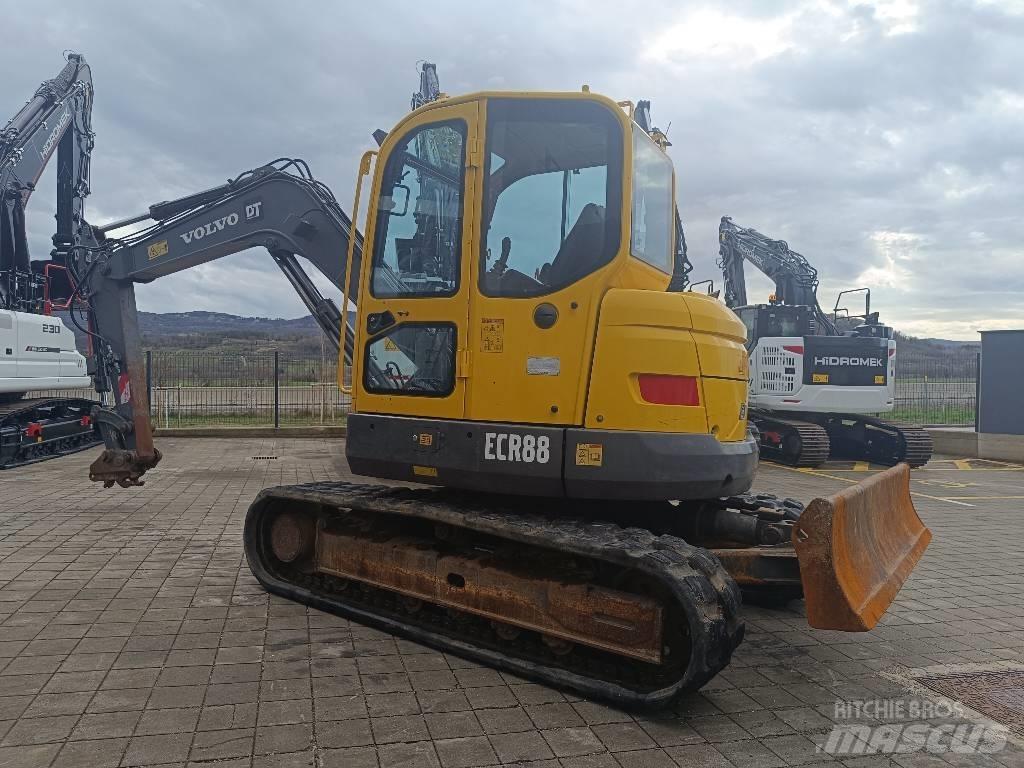 Volvo ECR 88 Väikeekskavaatorid 7t-12t