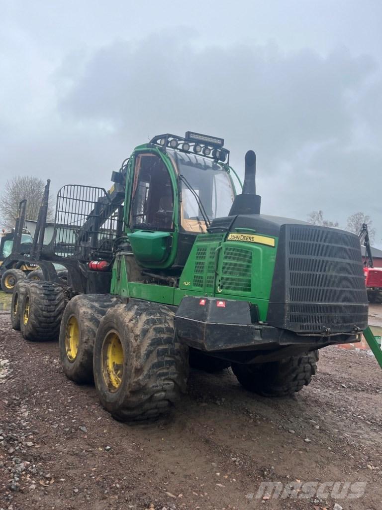 John Deere 1110G Forwarderid