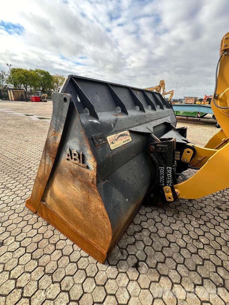 CAT 950GC Rataslaadurid
