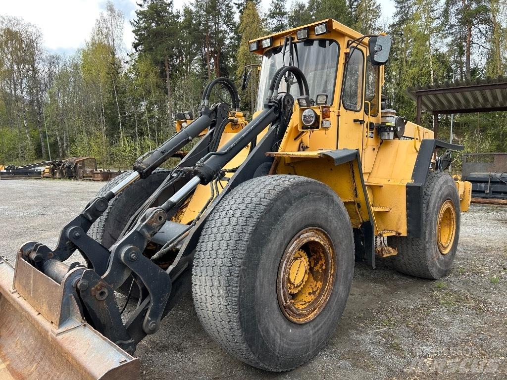 Volvo L 120 Rataslaadurid