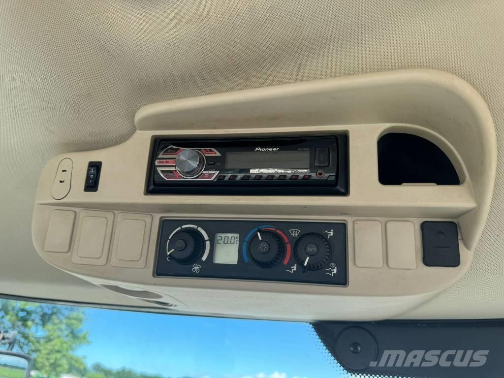 John Deere 6170 R Traktorid