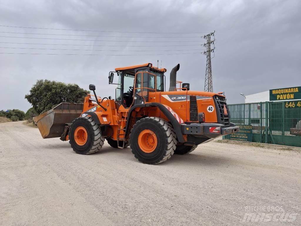 Doosan DL 300-5 Rataslaadurid