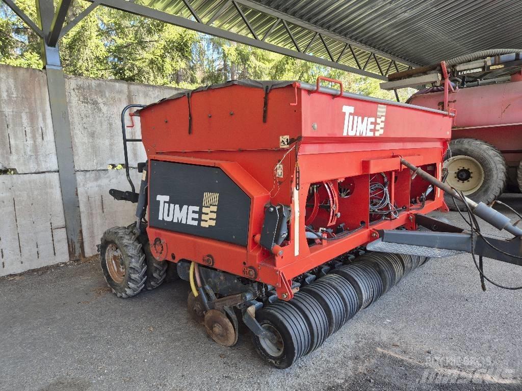 Tume Nova Combi 4000 Lägapaagid