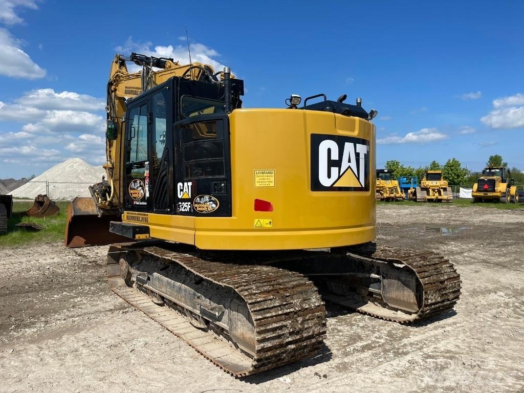 CAT 325 F Roomikekskavaatorid