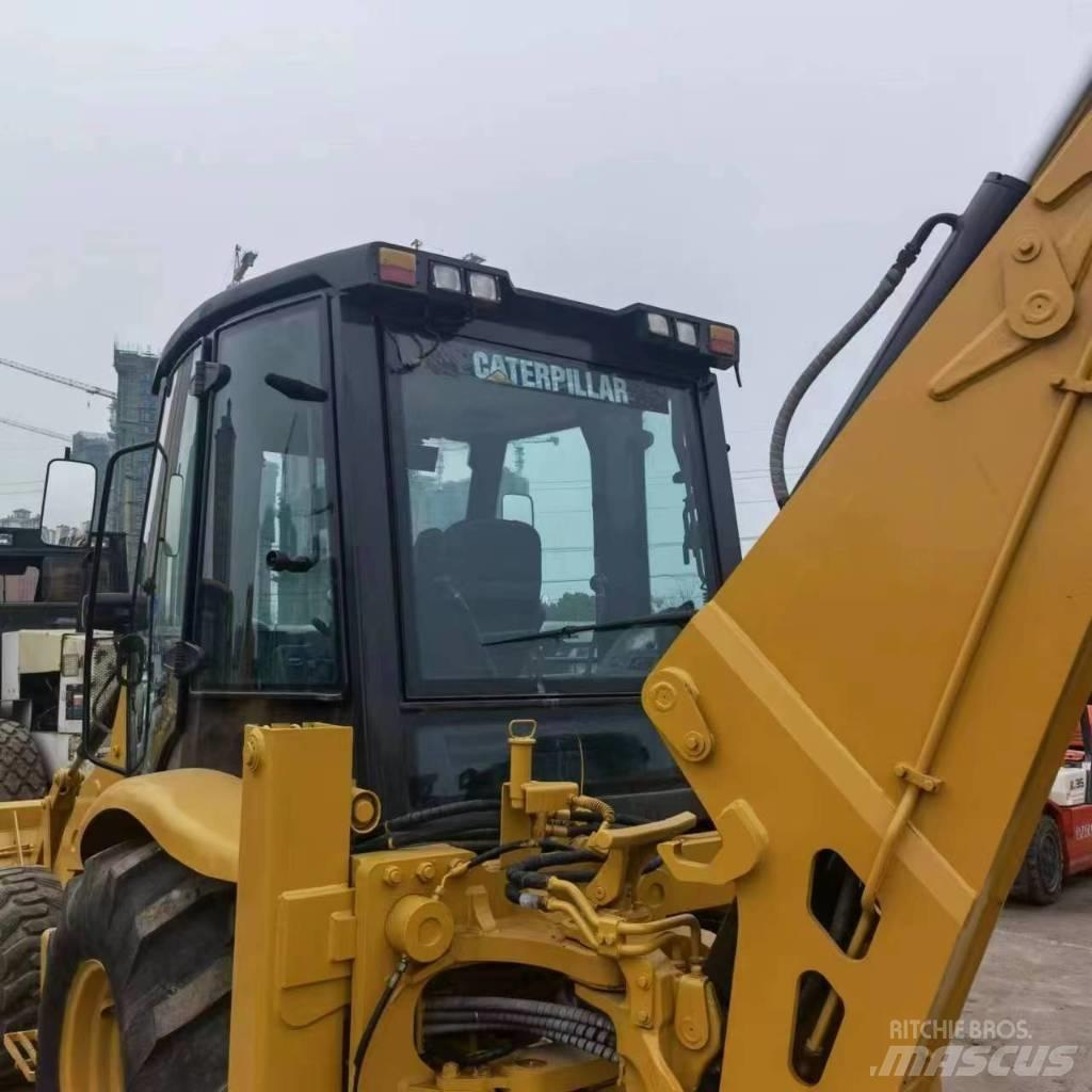 CAT 420 F Ekskavaatorlaadurid