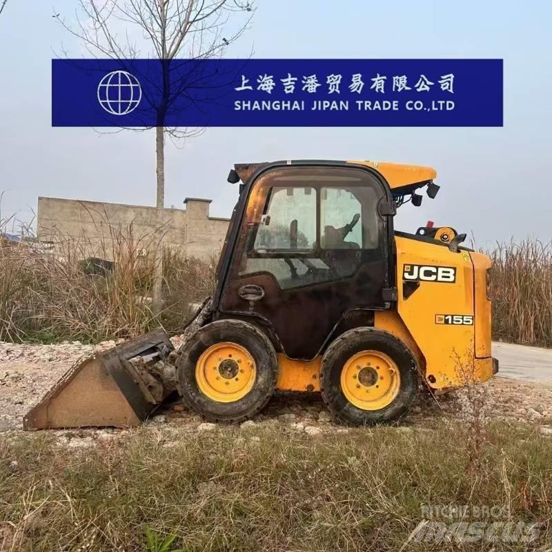 JCB 155 Kompaktlaadurid