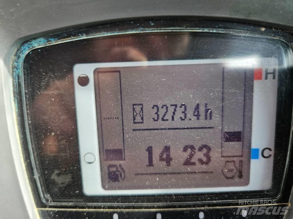 Kubota KX 080-4 Väikeekskavaatorid 7t-12t