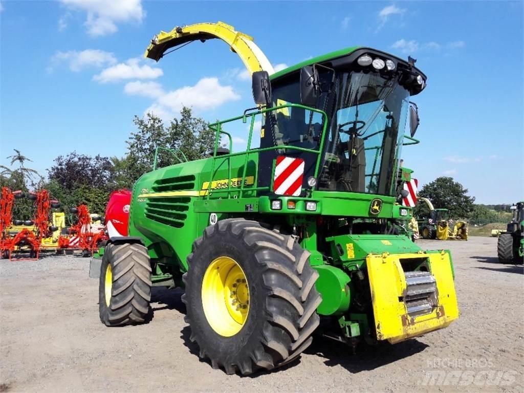 John Deere 7350 Silokombainid