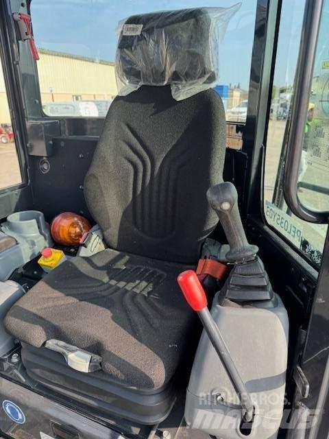Yanmar Vio 38-6 Miniekskavaatorid < 7 t