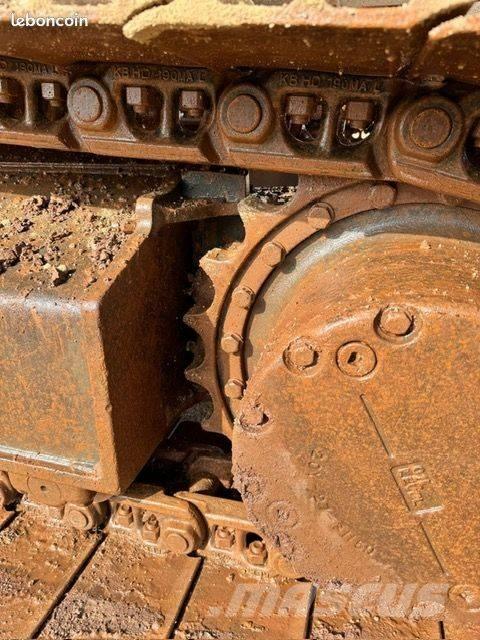 Komatsu PC 210 Roomikekskavaatorid