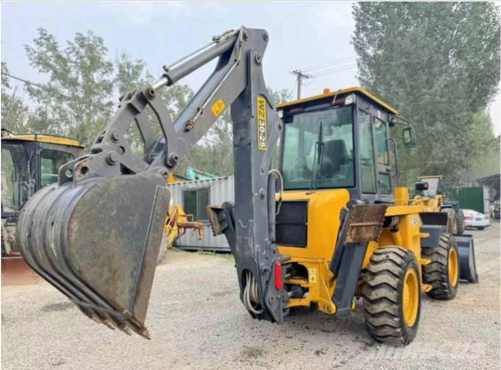XCMG WZ 30-25 Rataslaadurid